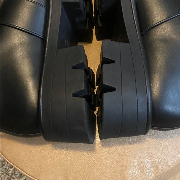 Michael Kors black Colby leather loafers - Picture 7 of 9